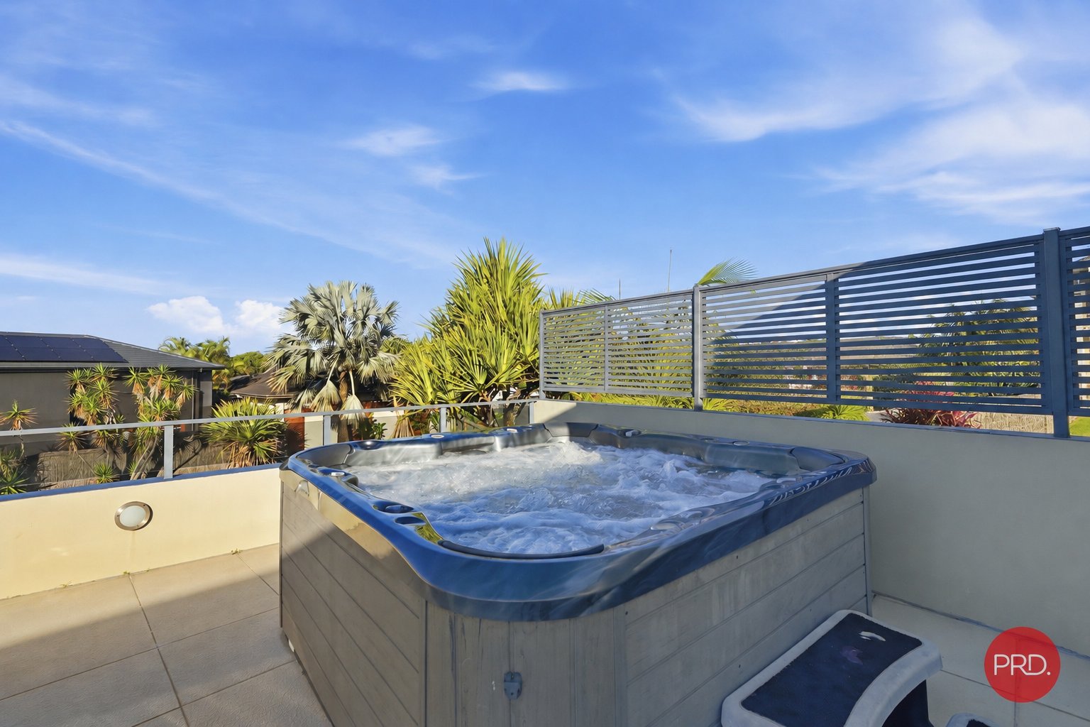 7 San Simeon Circuit SAPPHIRE BEACH 10