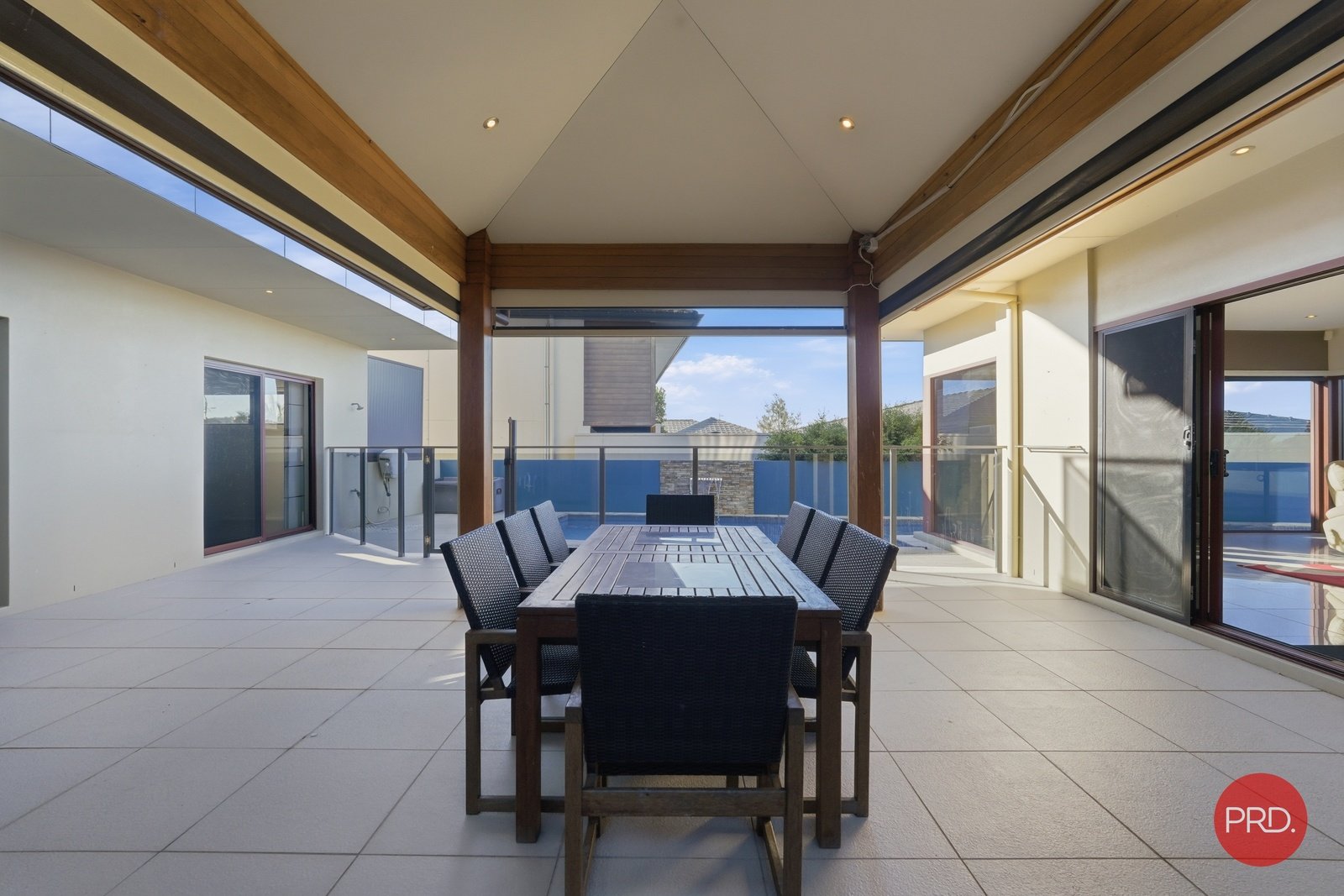 7 San Simeon Circuit SAPPHIRE BEACH 14