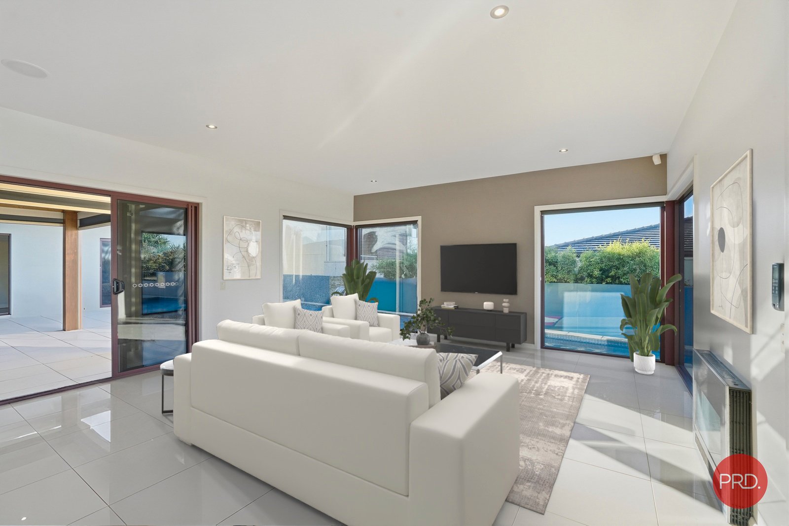 7 San Simeon Circuit SAPPHIRE BEACH 17