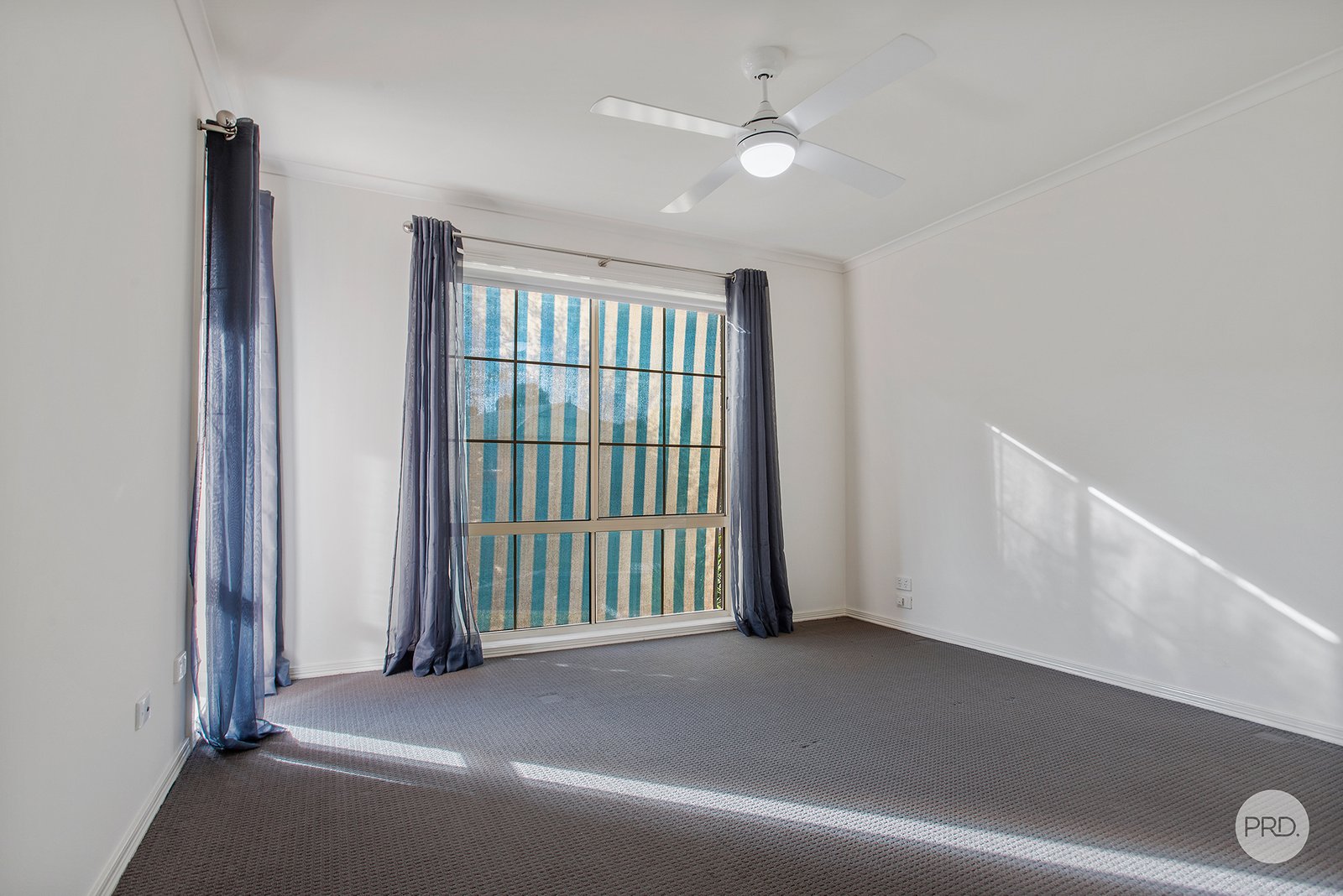 7 Sandner Grove GOLDEN SQUARE 9