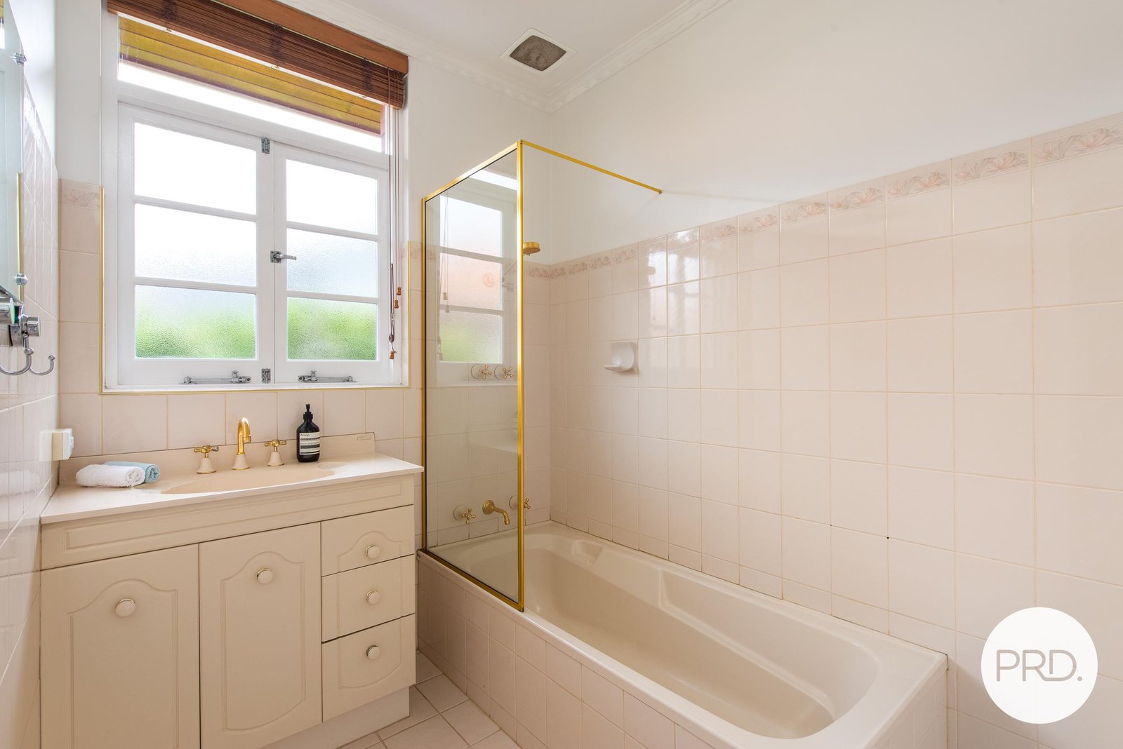 7 Sandown Avenue SANDY BAY 11