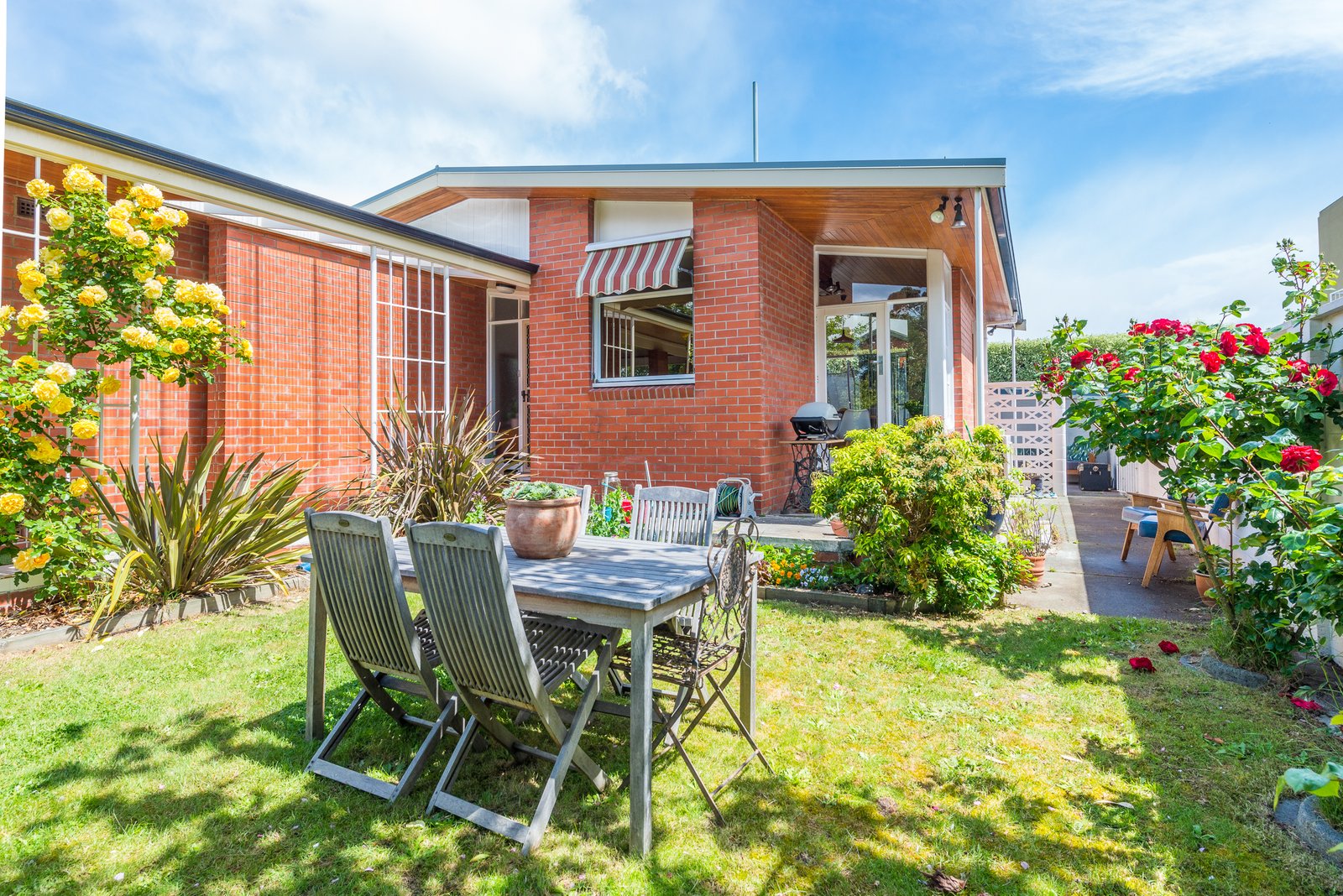 7 Sandown Avenue SANDY BAY 12