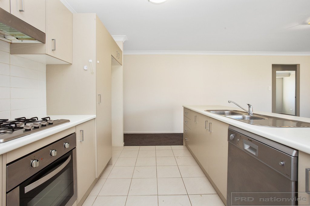 7 Sapphire Drive RUTHERFORD 7