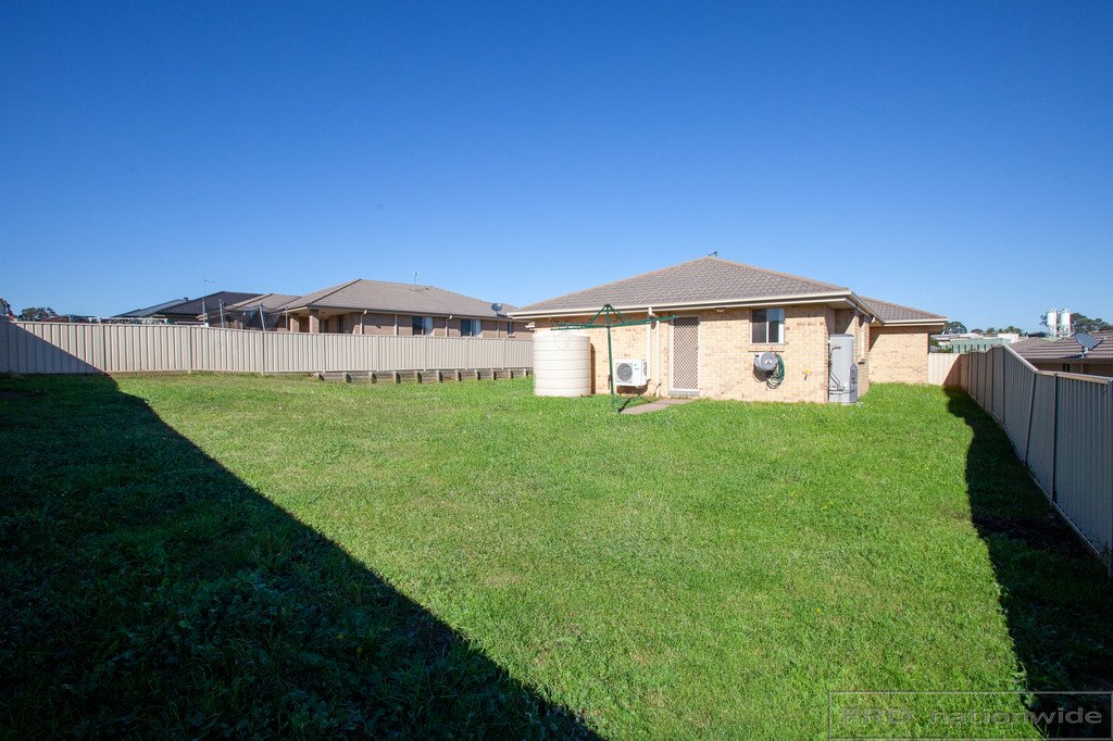 7 Sapphire Drive RUTHERFORD 15