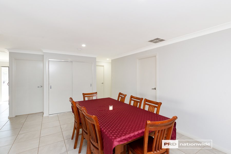 7 Scarborough Close TAMWORTH 8