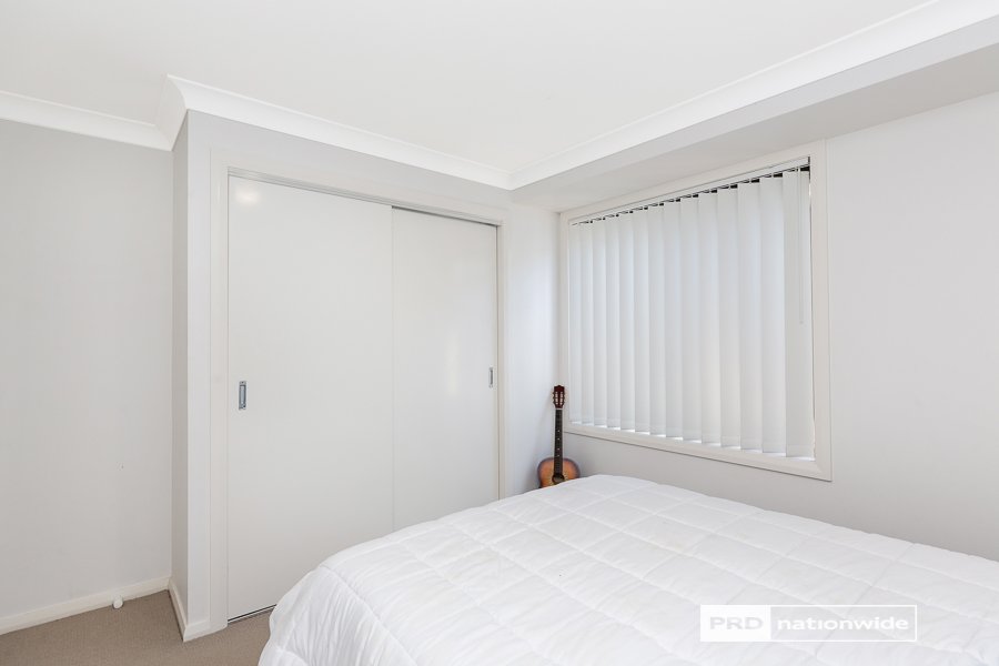 7 Scarborough Close TAMWORTH 14