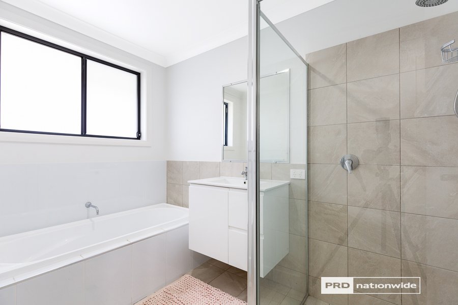 7 Scarborough Close TAMWORTH 17