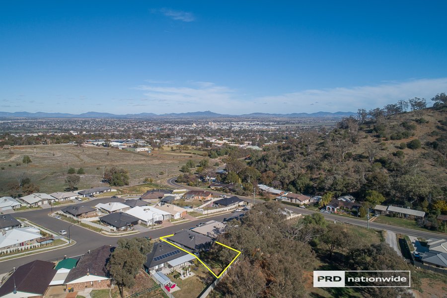 7 Scarborough Close TAMWORTH 25