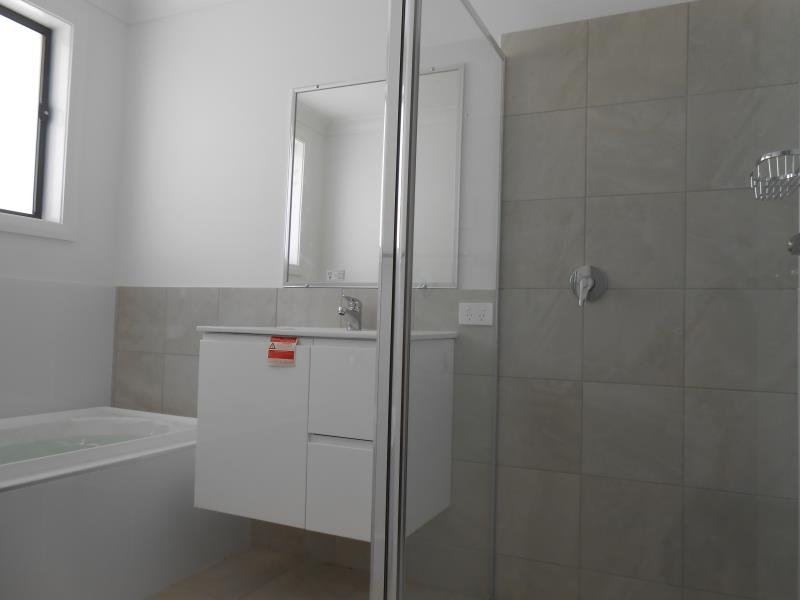 7 Scarborough Heights TAMWORTH 3