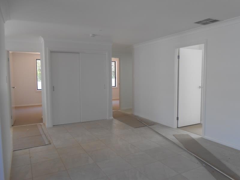 7 Scarborough Heights TAMWORTH 9