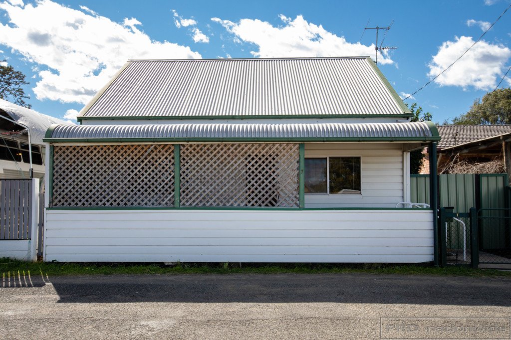 7 Scott Street GRETA 1