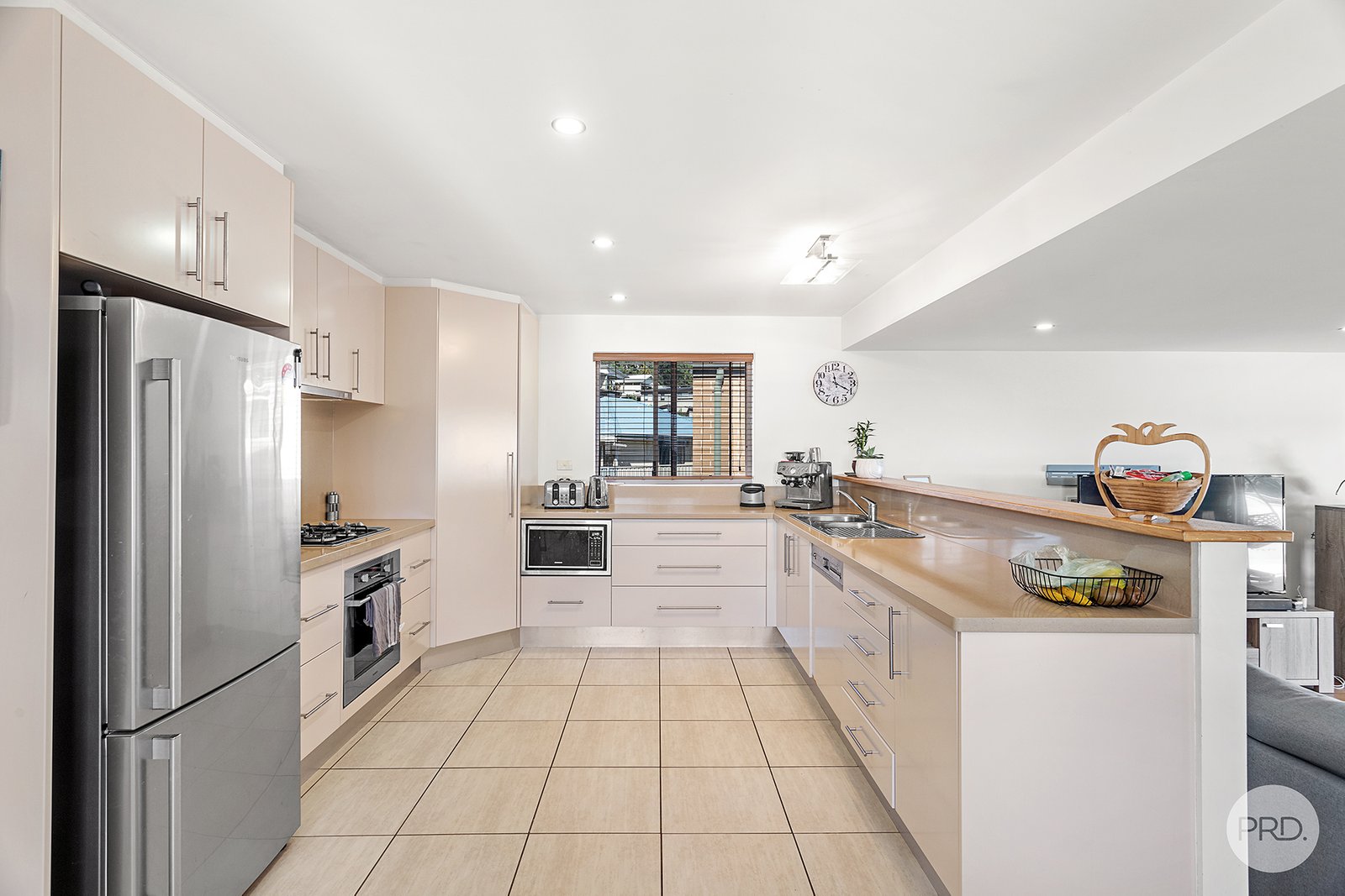 7 Seagrass Circuit CORLETTE 6