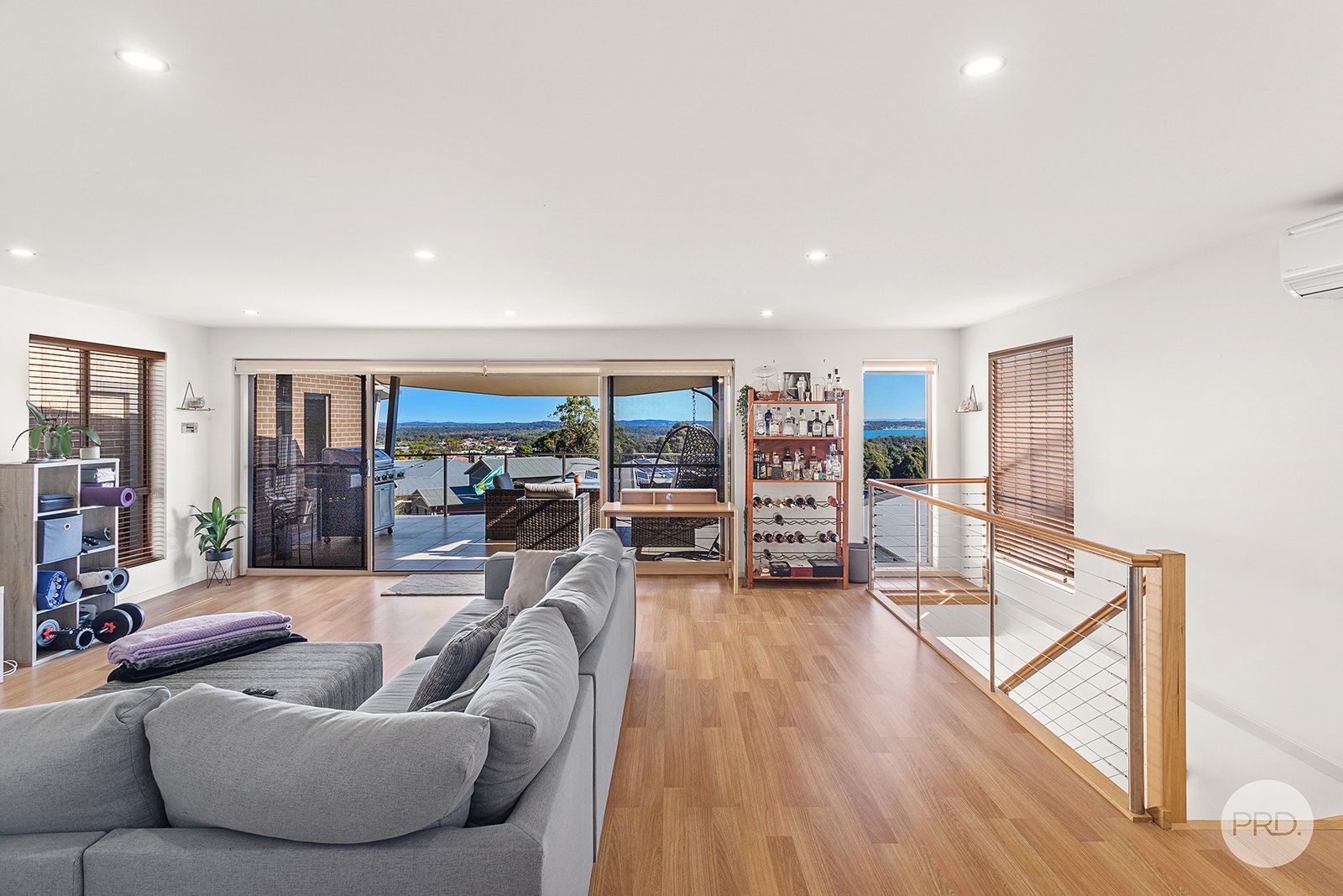 7 Seagrass Circuit CORLETTE 8