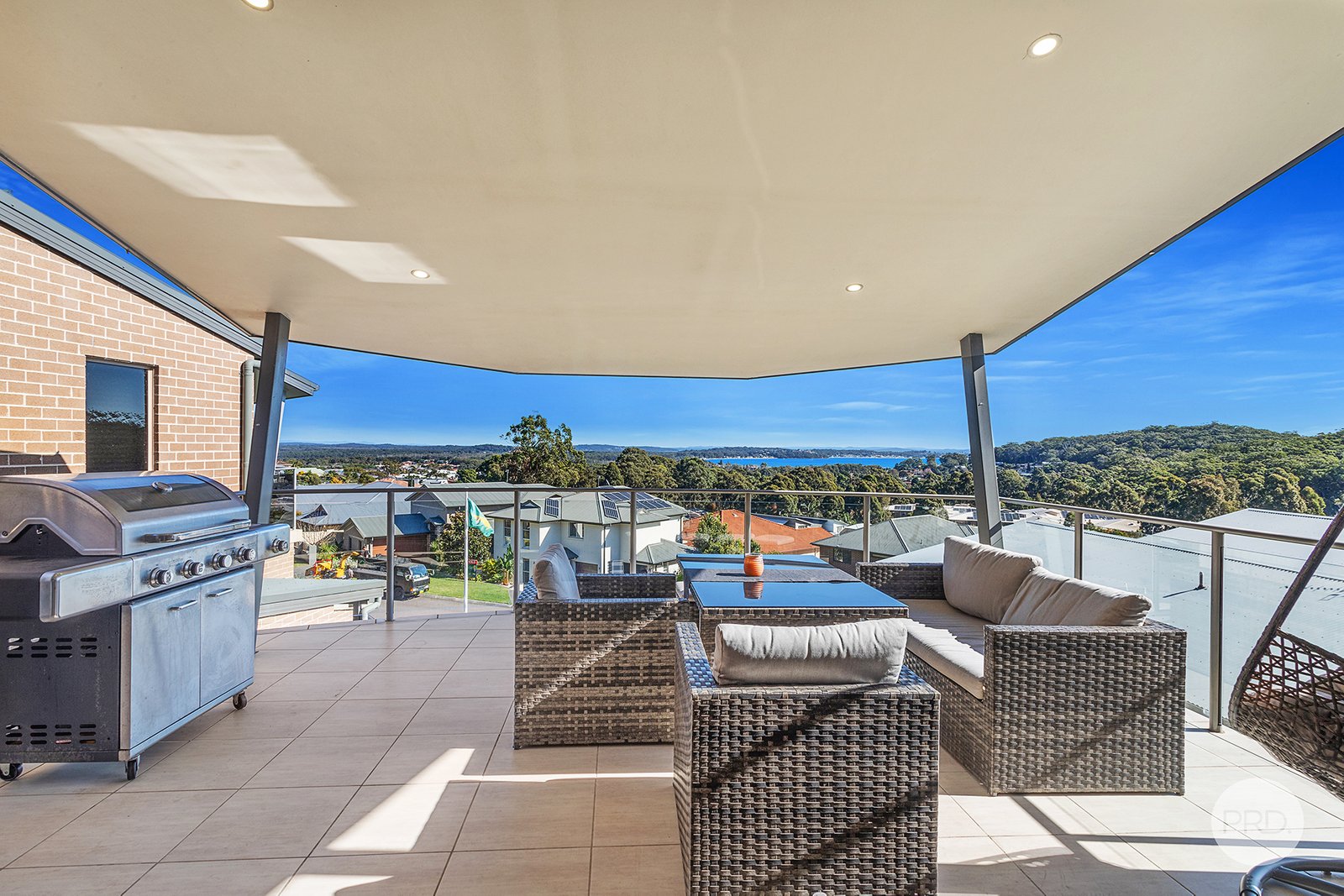 7 Seagrass Circuit CORLETTE 9