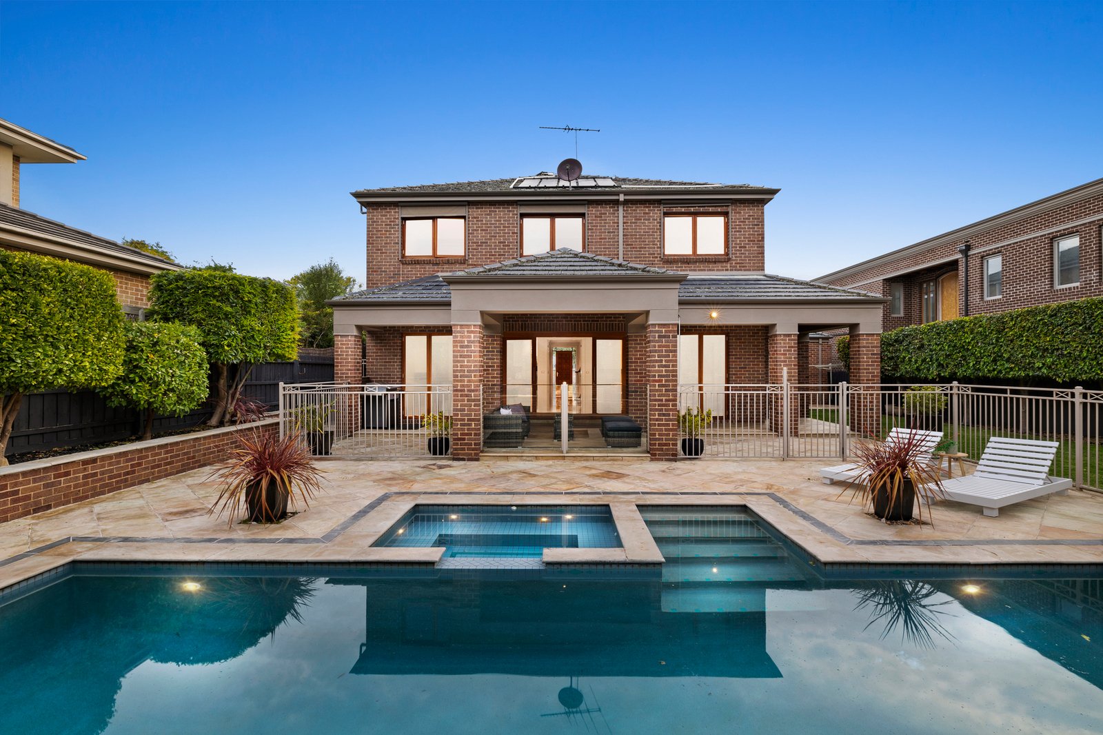 Gallery: 7 Seaview Street