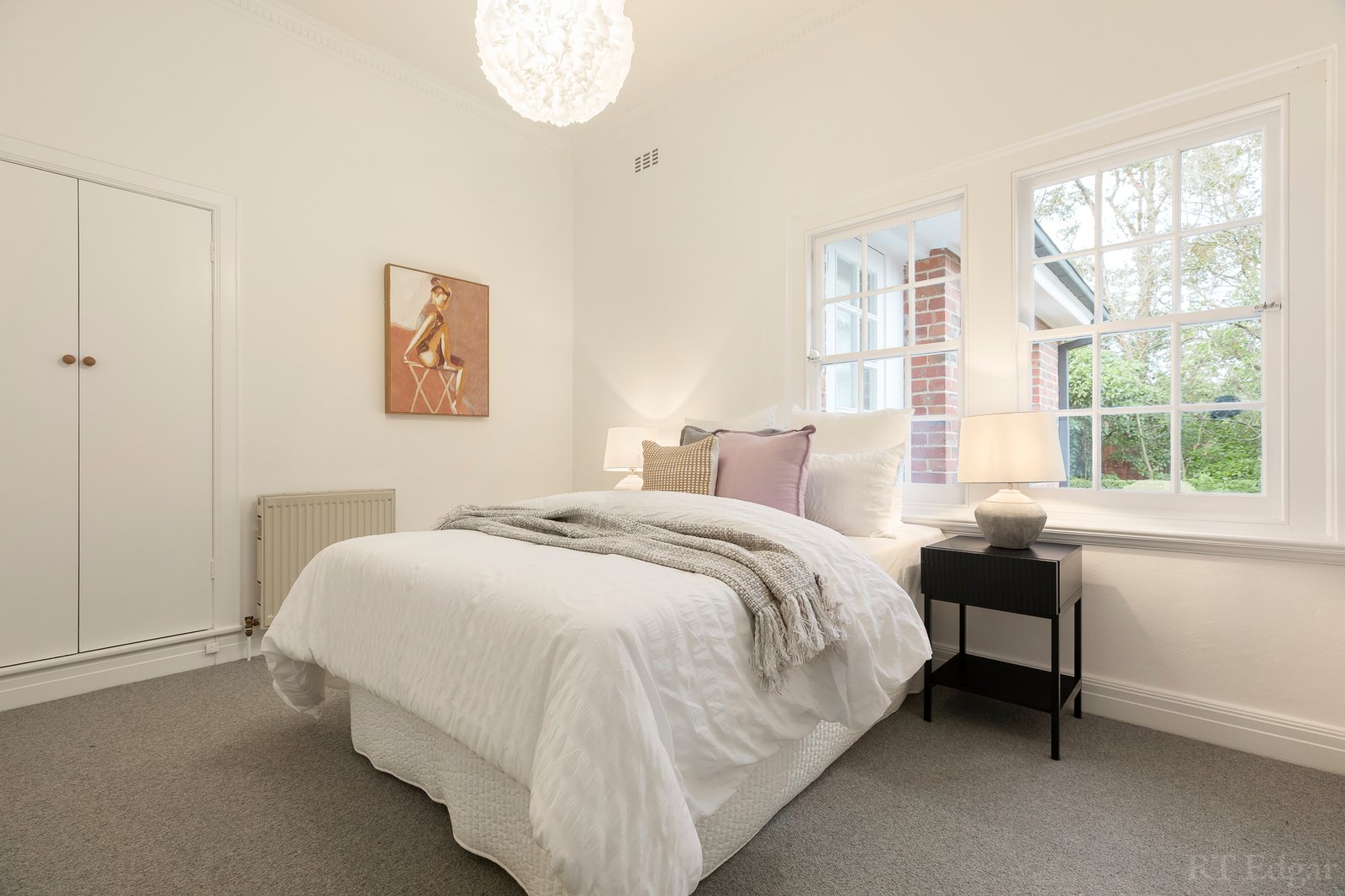 Real Estate and Property in 7 Sefton Place, Camberwell, VIC