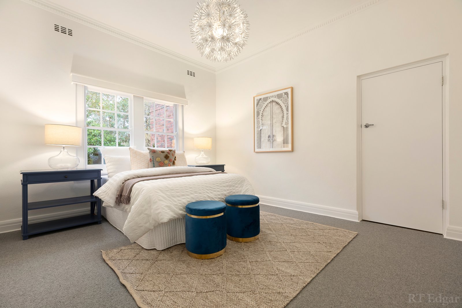 Real Estate and Property in 7 Sefton Place, Camberwell, VIC