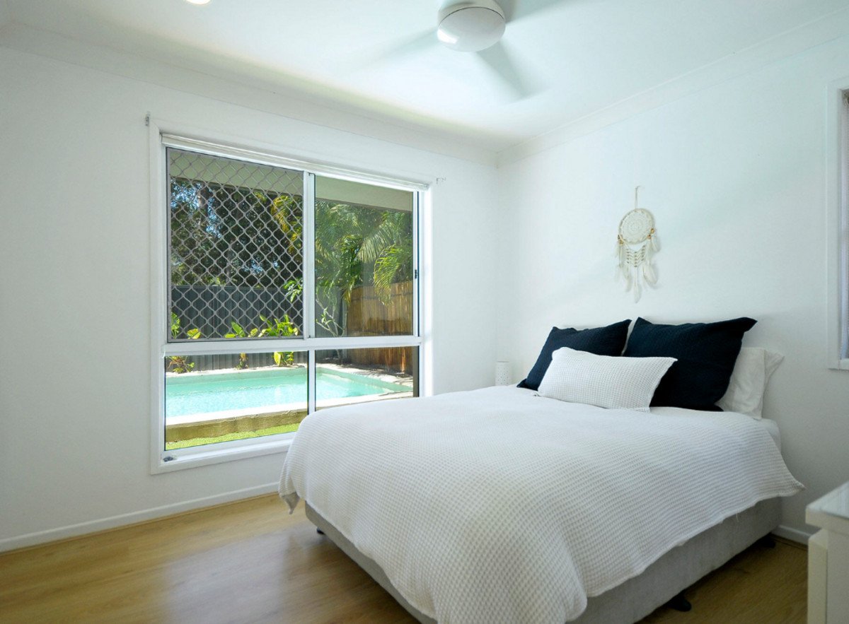 7 Seville Circuit BURLEIGH WATERS 11