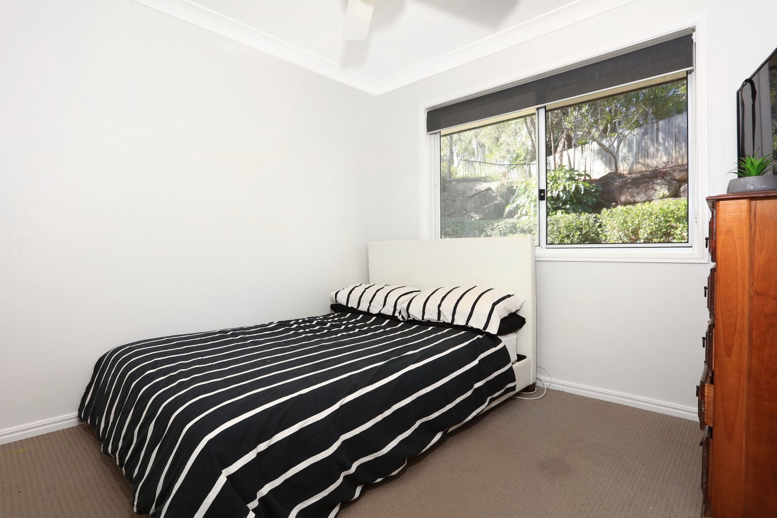7 Sexton Court MOLENDINAR 12
