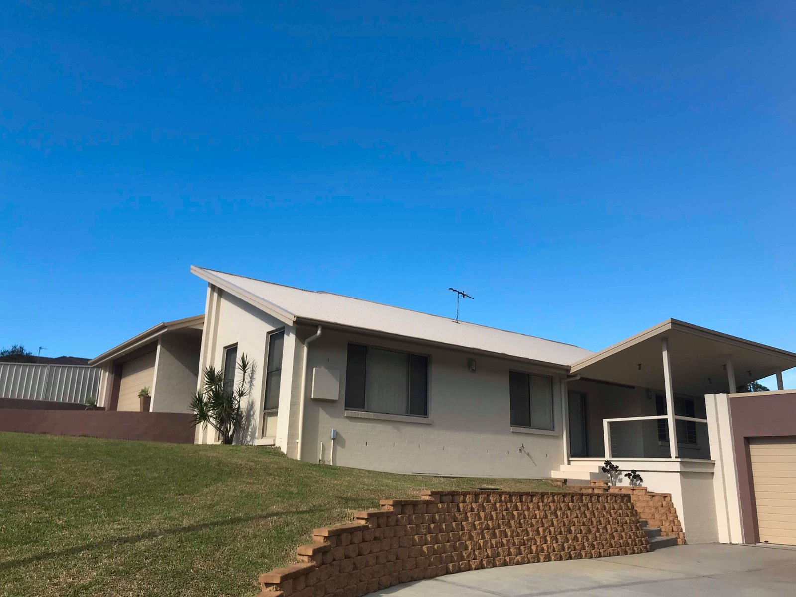 7 Shelby Close ANNA BAY 14