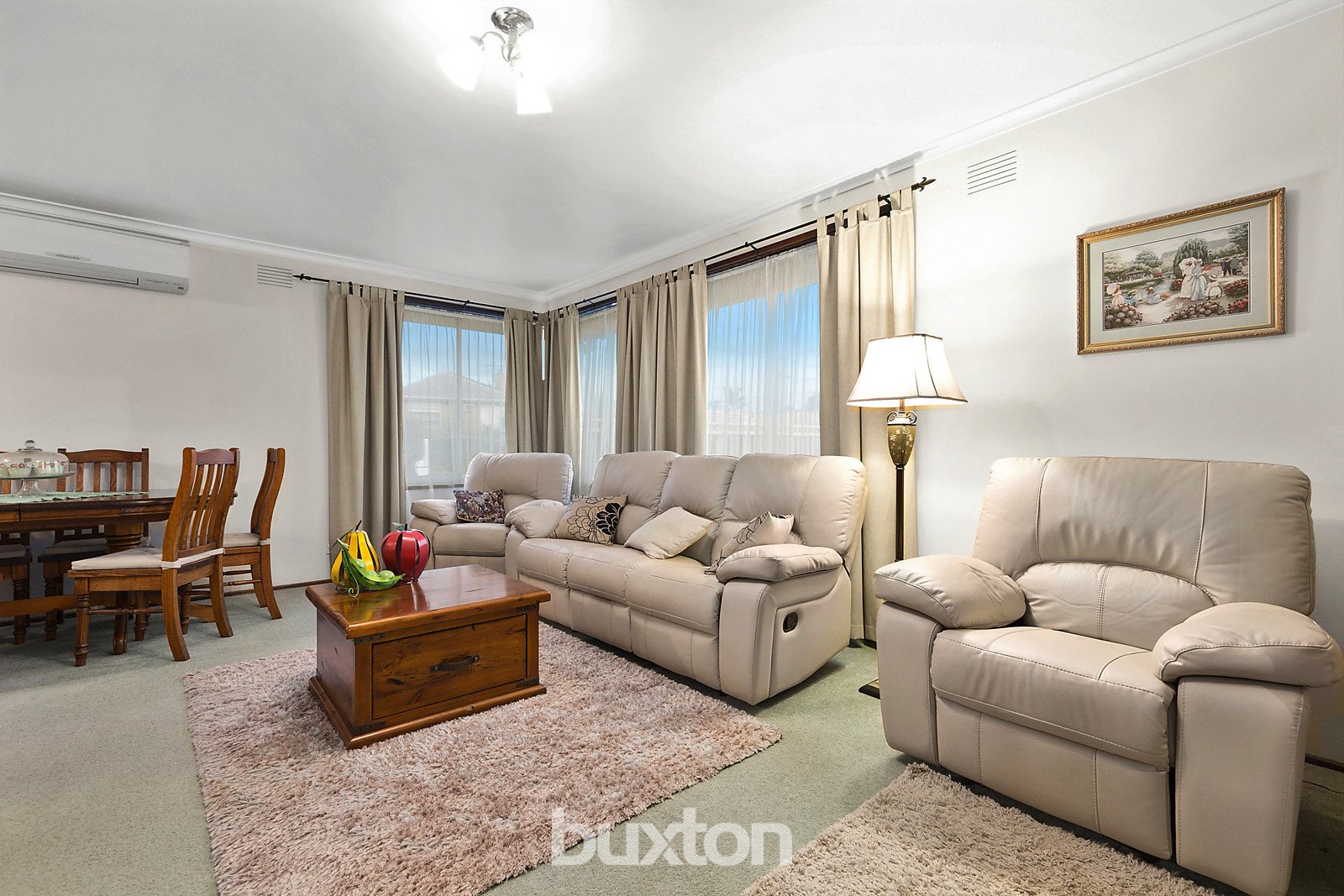 Gallery: 7 Simon Street