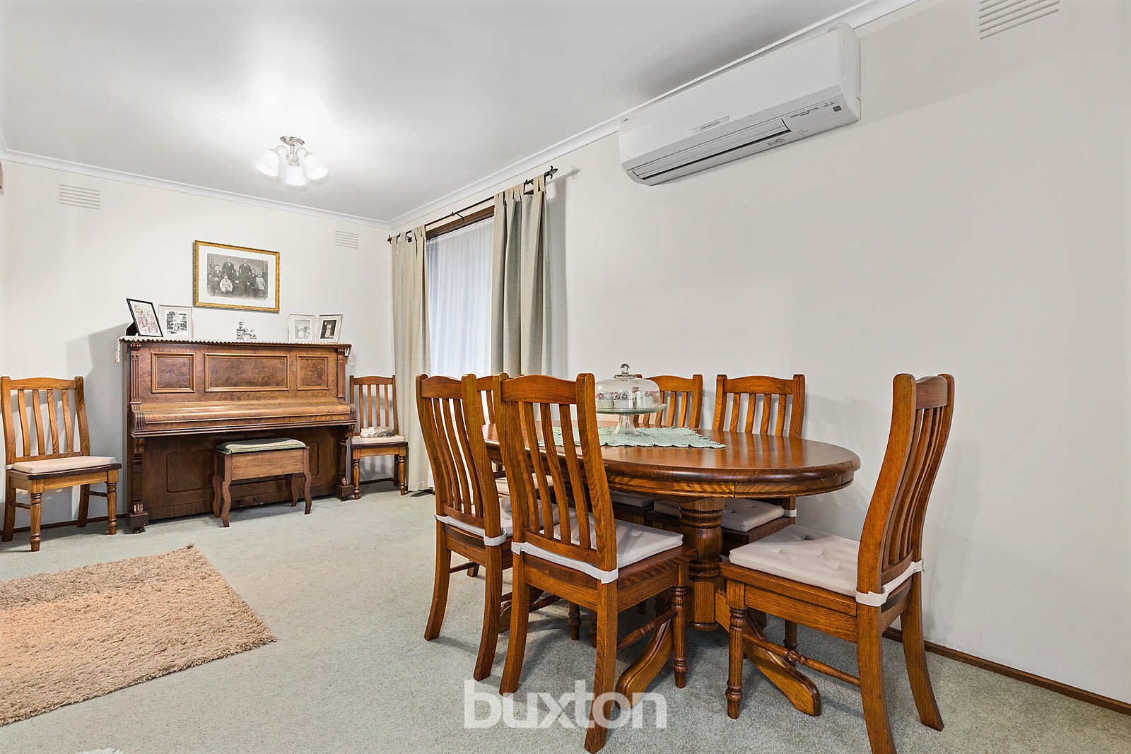 Gallery: 7 Simon Street
