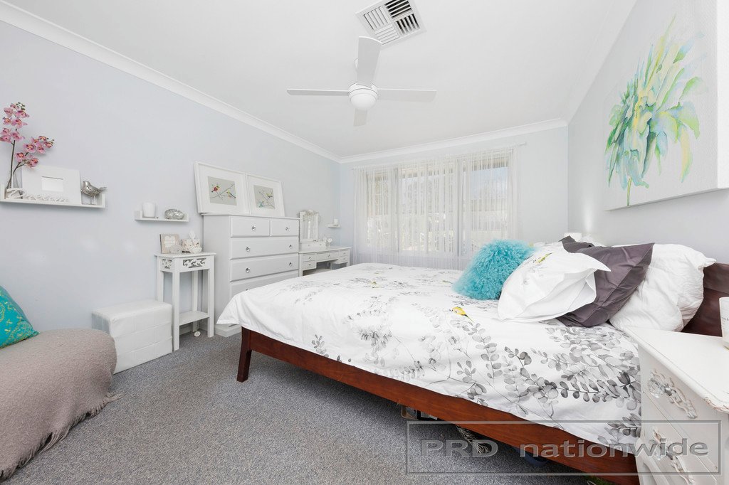 7 Singleton Avenue THORNTON 9