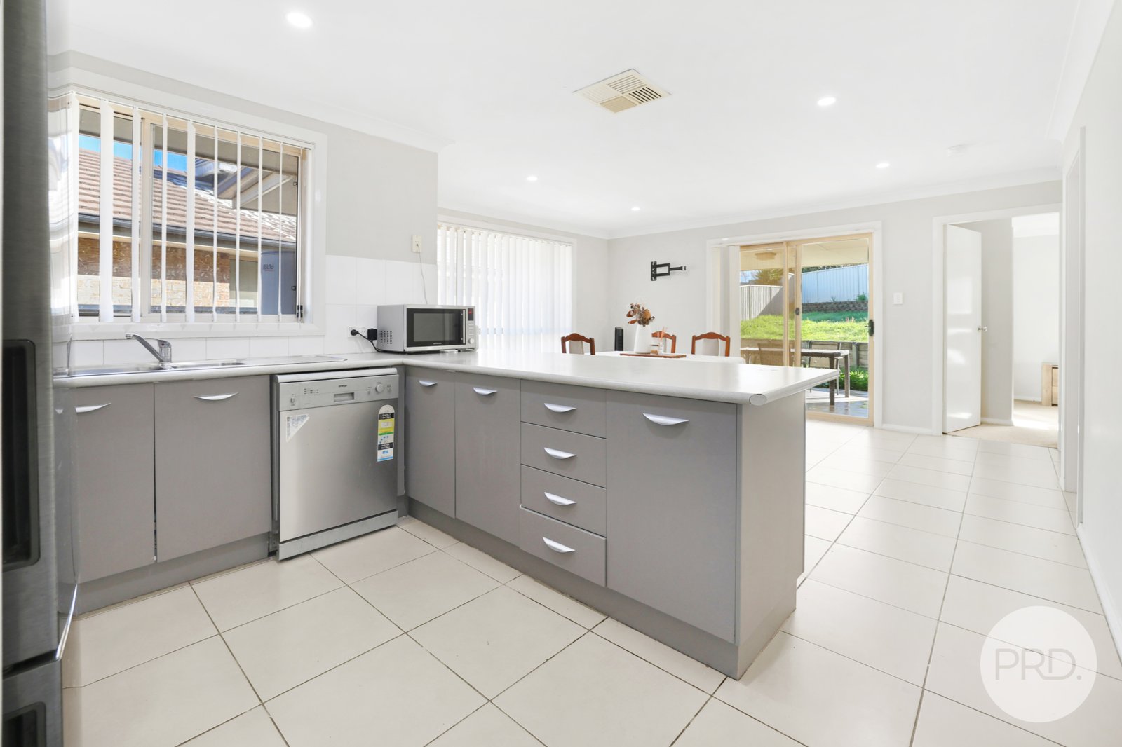 7 Sippel Close TAMWORTH 6