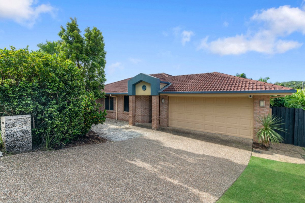 7 Sirec Way BURLEIGH HEADS 1