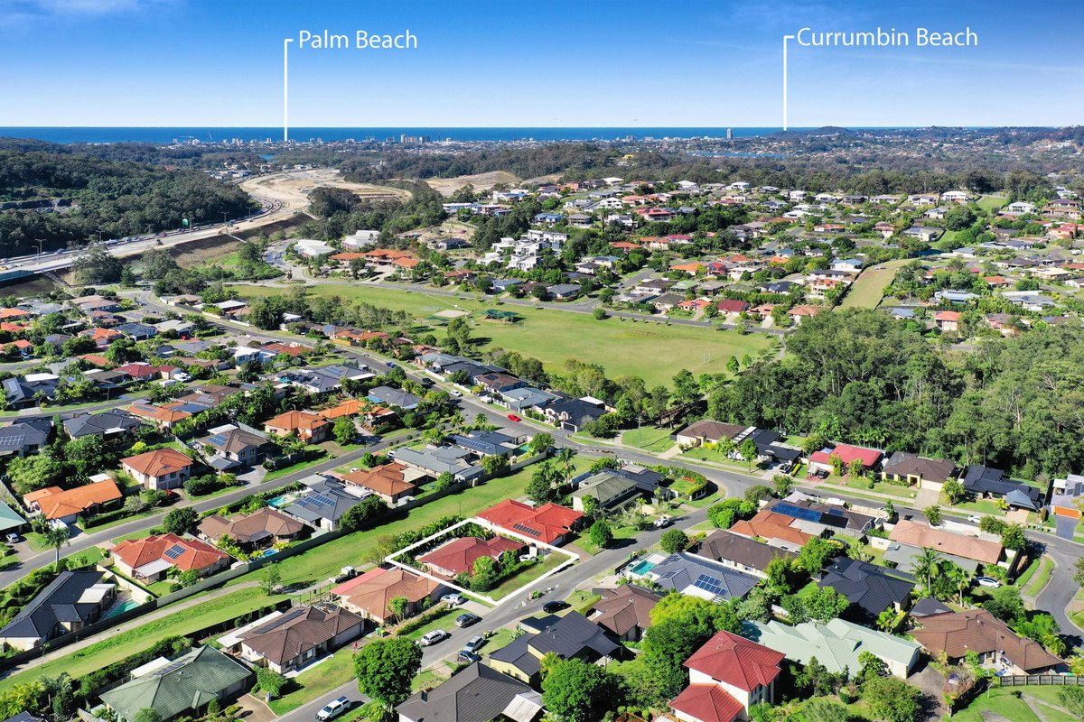 7 Sirec Way BURLEIGH HEADS 8