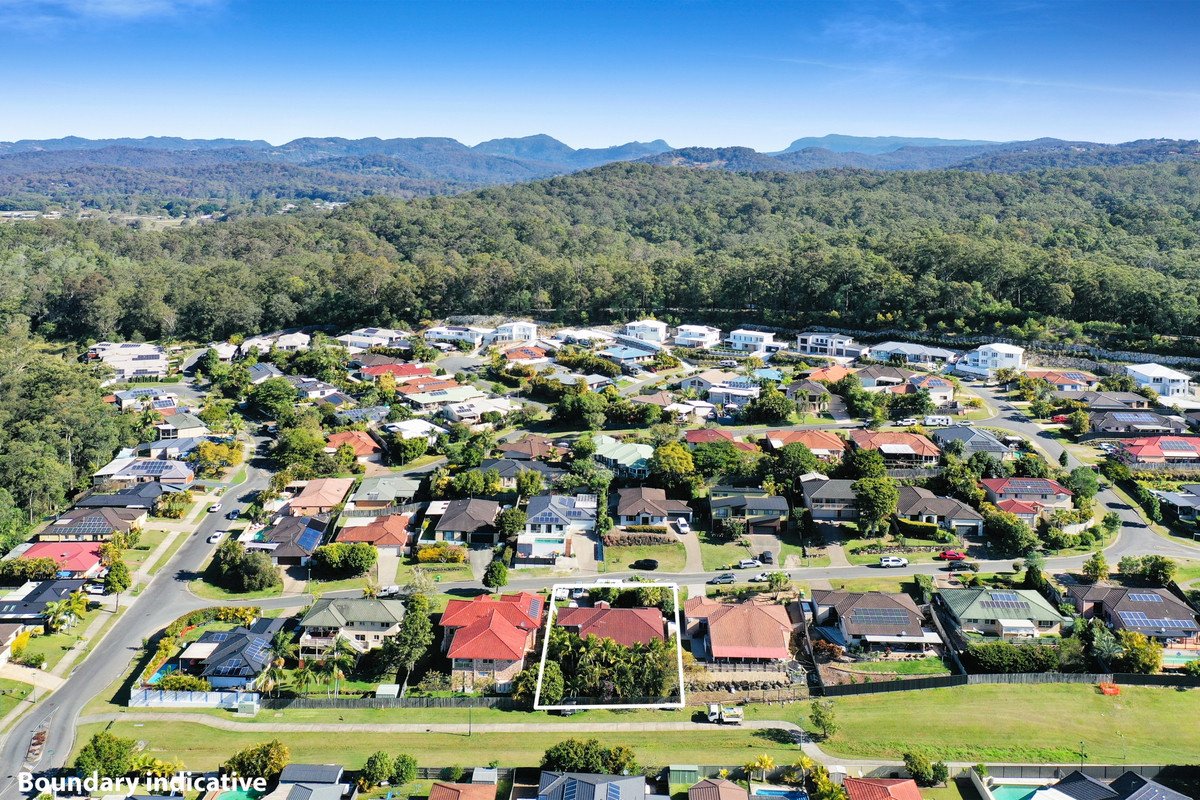 7 Sirec Way BURLEIGH HEADS 9