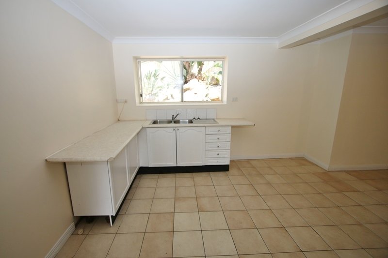 7 Sirius Court MOLENDINAR 18