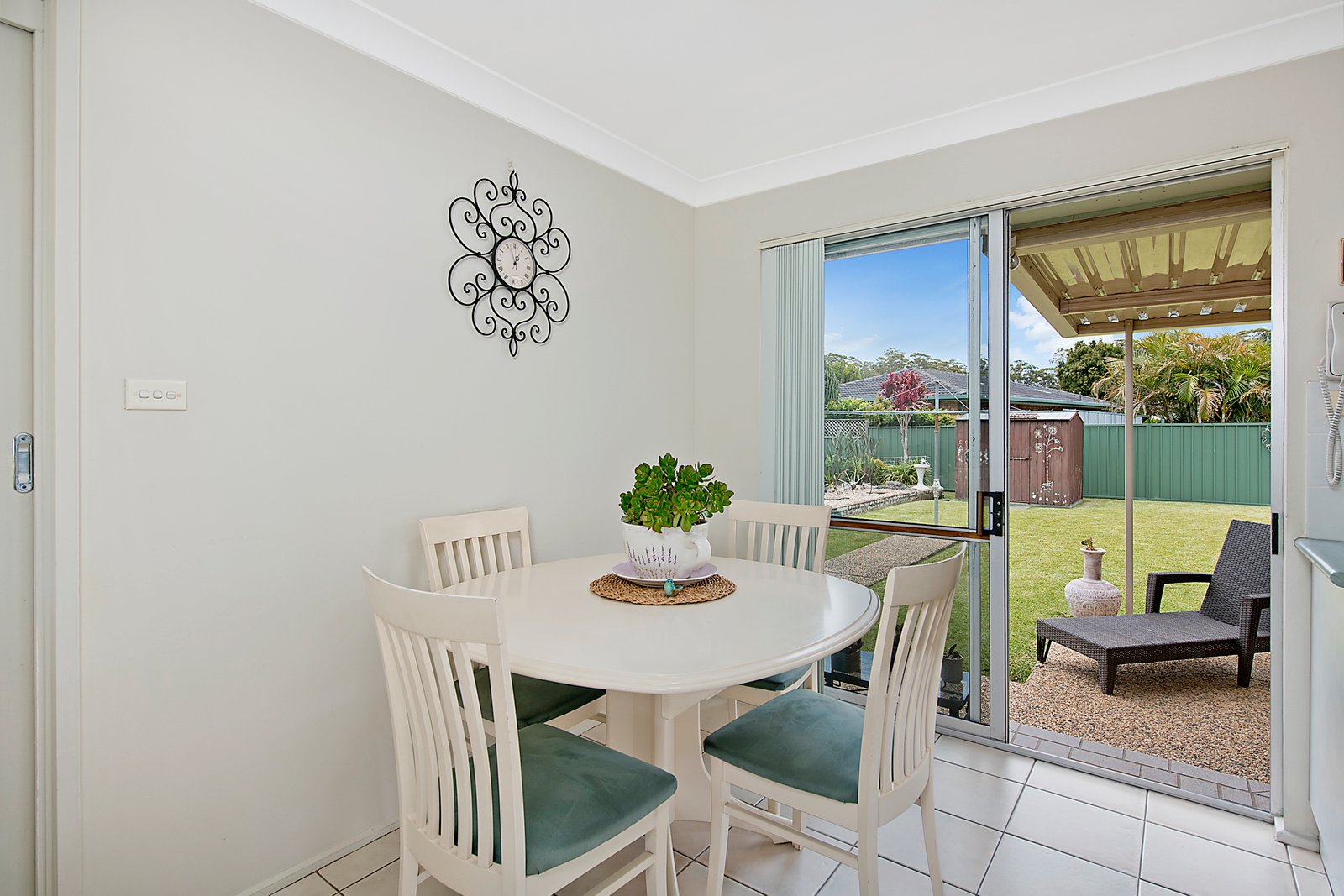 7 Sirius Drive LAKEWOOD 4