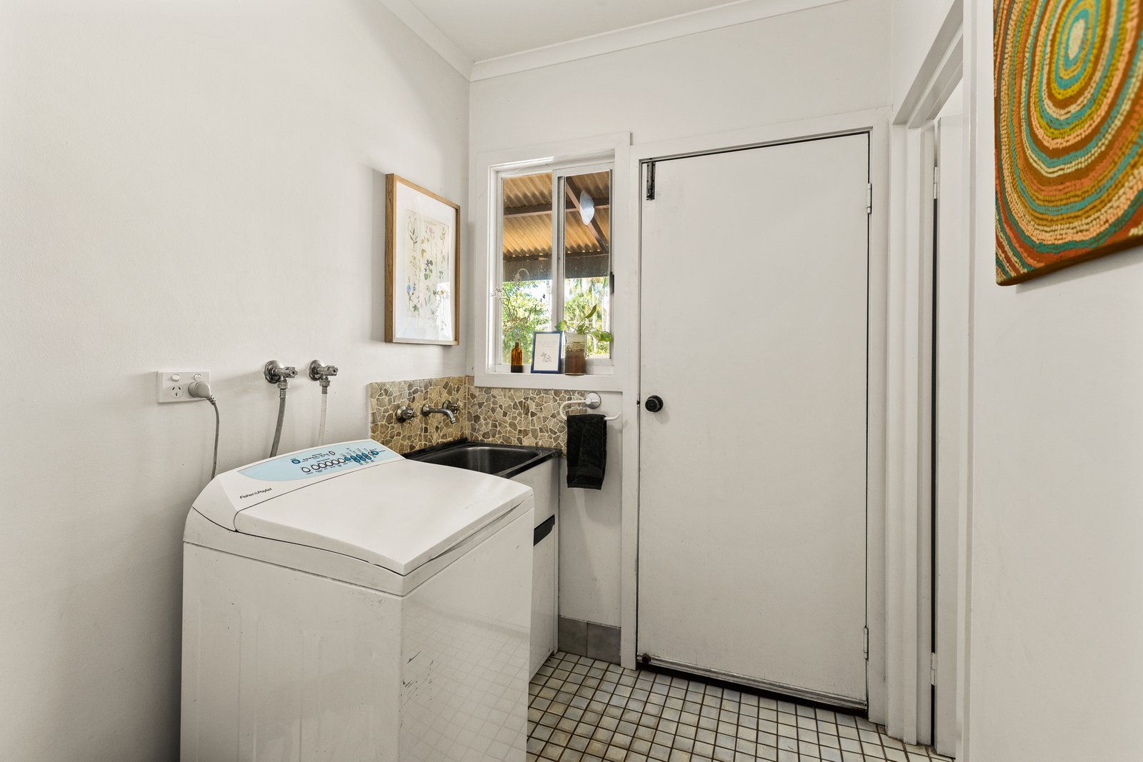 7 Slater Road CABLE BEACH 33