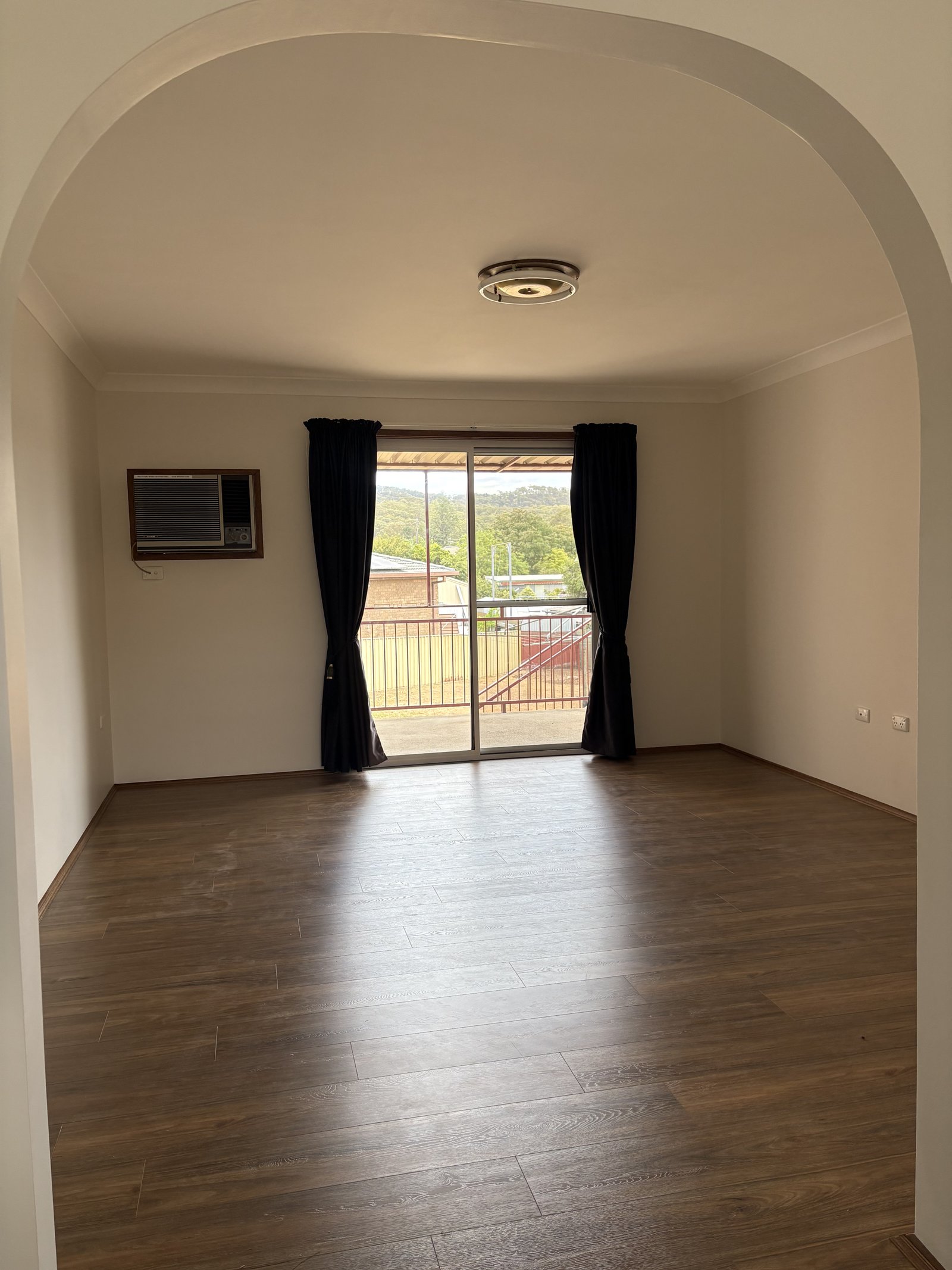 7 Smiles Street TUMUT 6