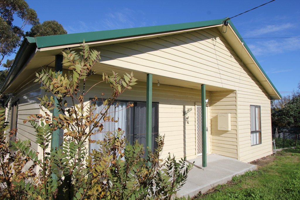 7 Smythe Street SKIPTON 8