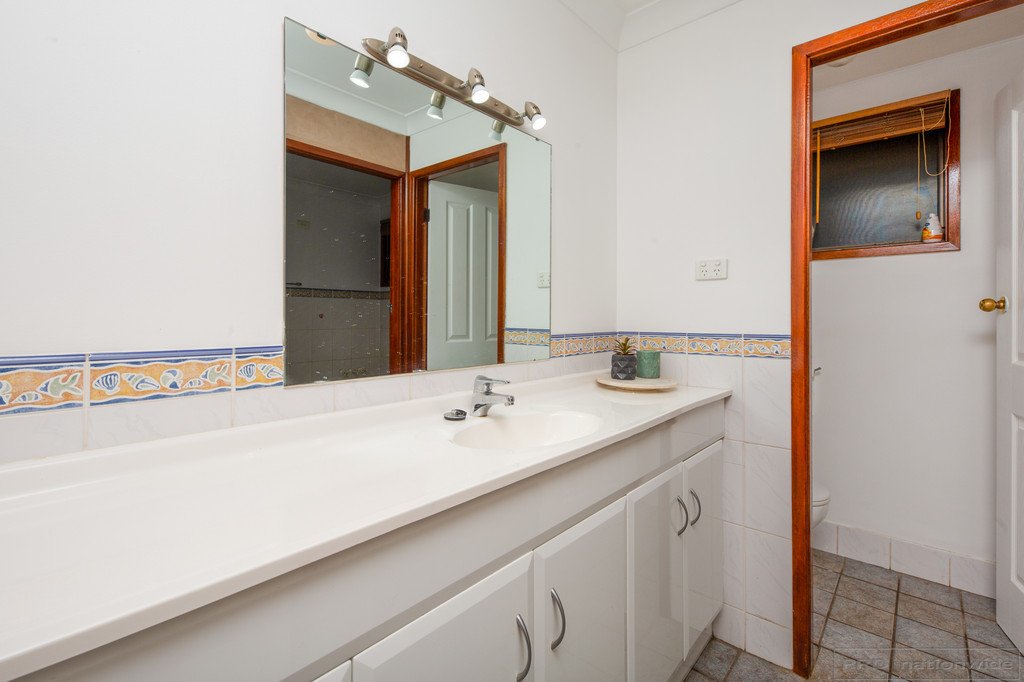7 Somers Close METFORD 12
