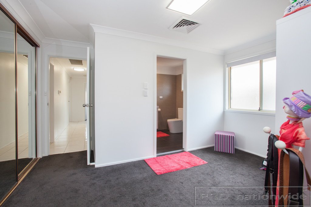 7 South Seas Drive ASHTONFIELD 10