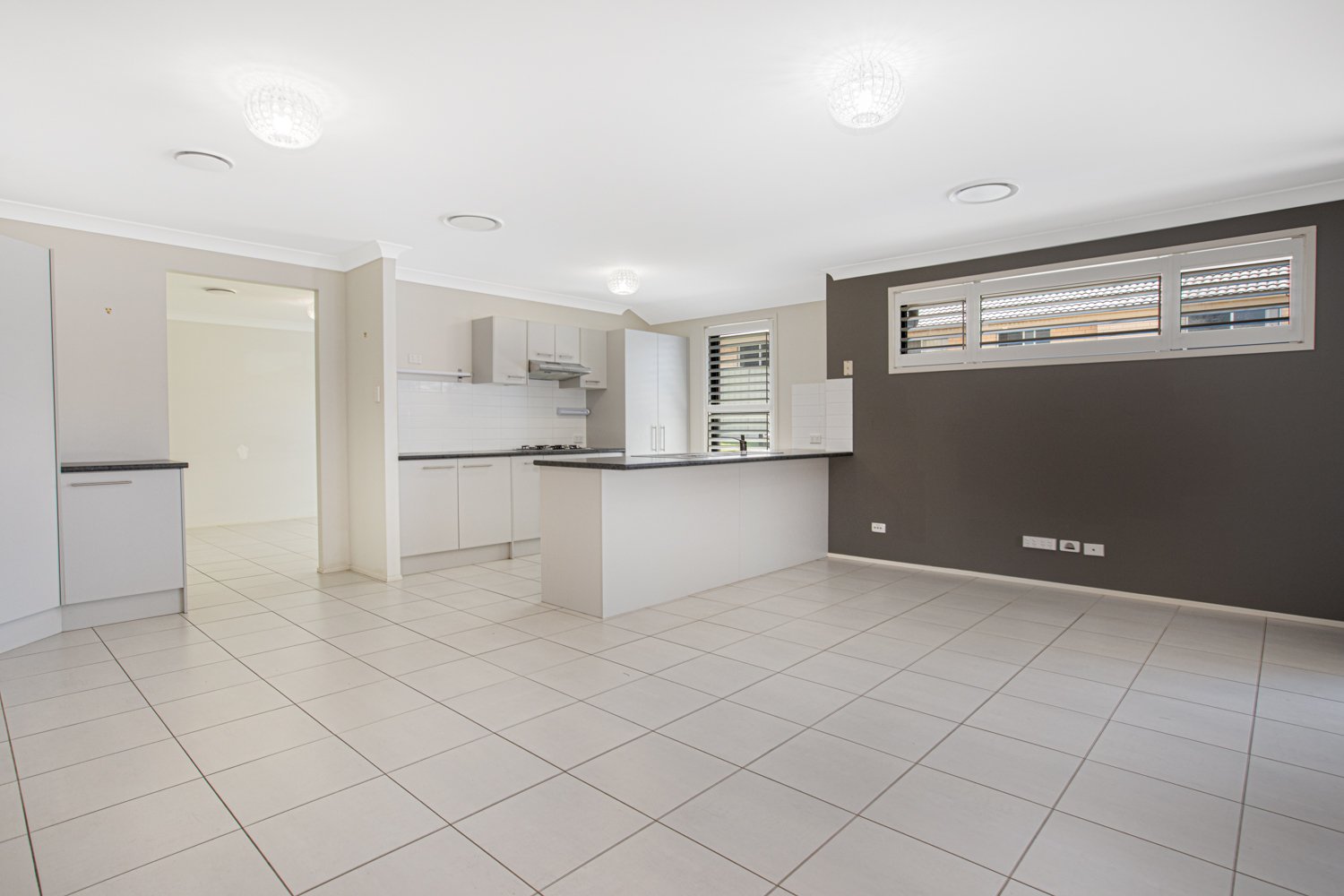 7 Sparsholt Street TENAMBIT 6