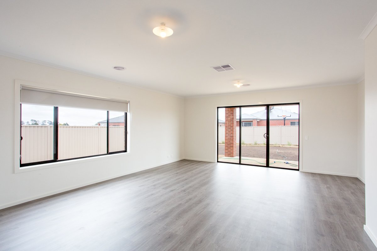 Gallery: 7 Spoonbill Avenue
