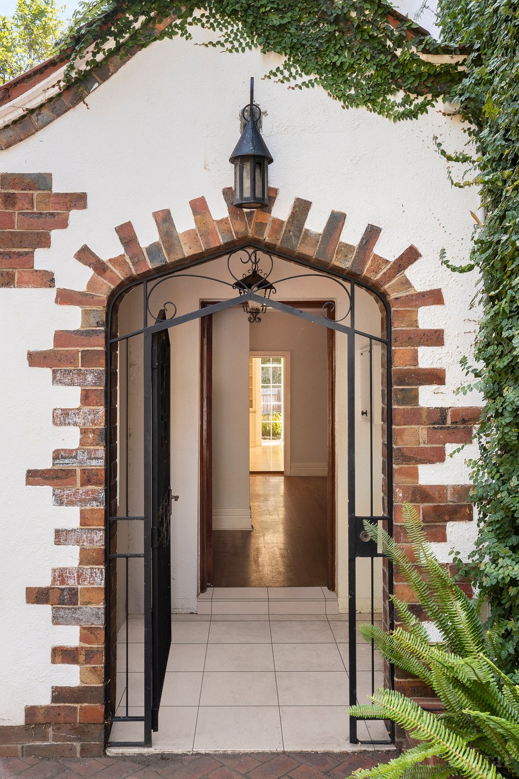 Real Estate and Property in 7 St Georges Road, Toorak, VIC