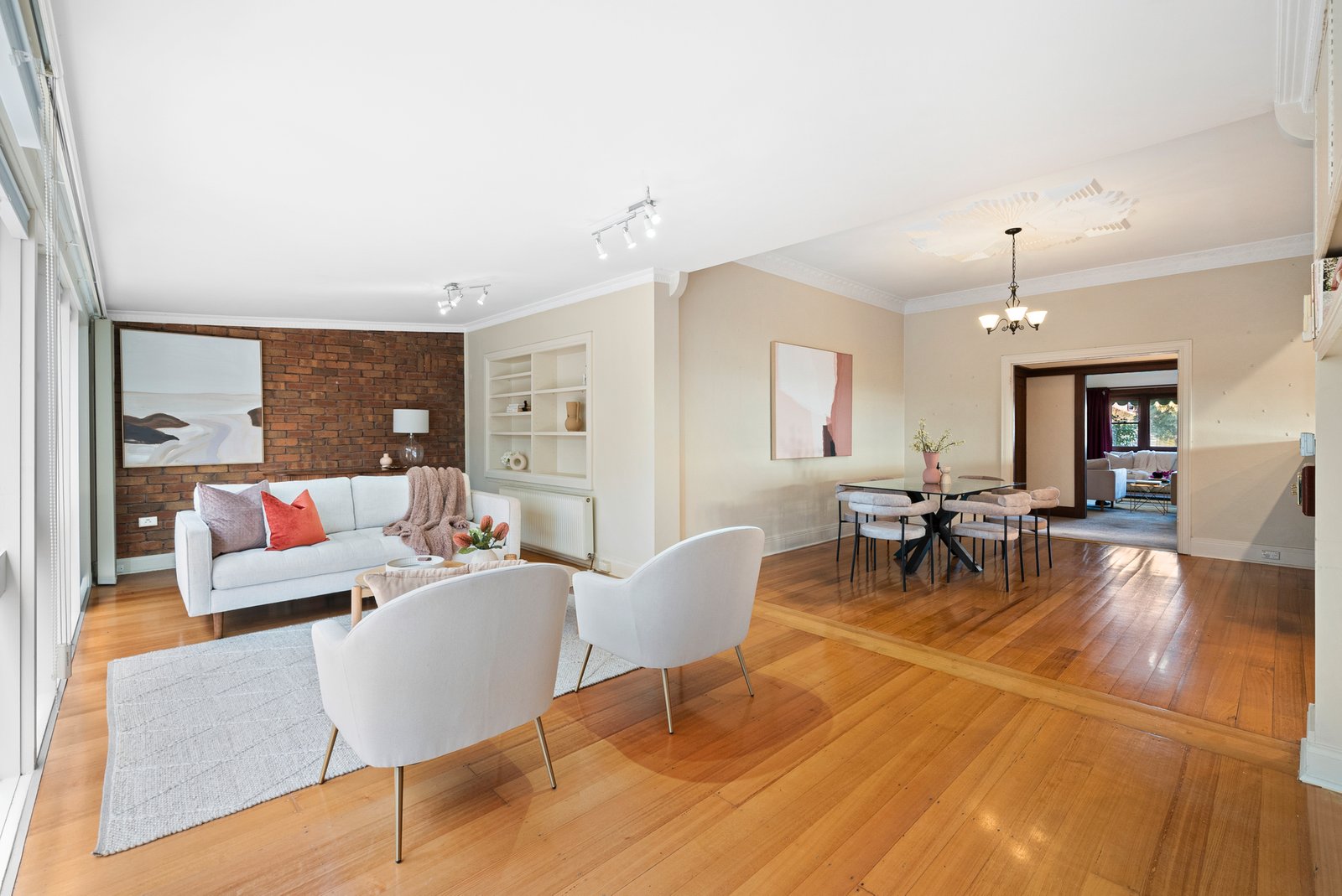 Gallery: 7 St Vincent Street