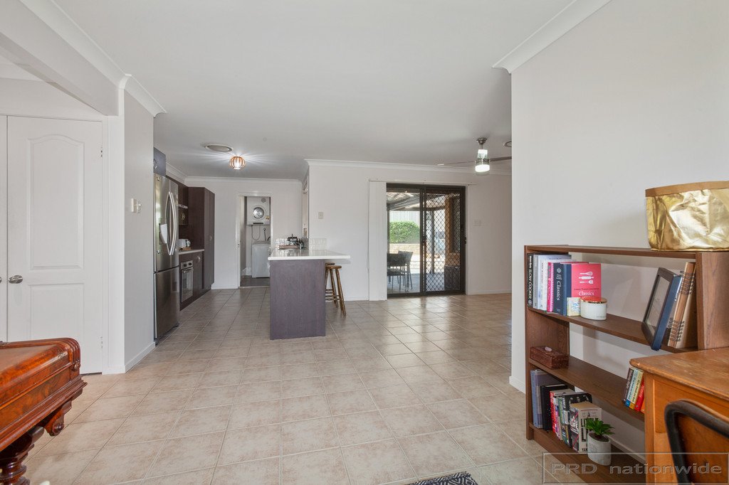 7 Stanley Close BOLWARRA HEIGHTS 4