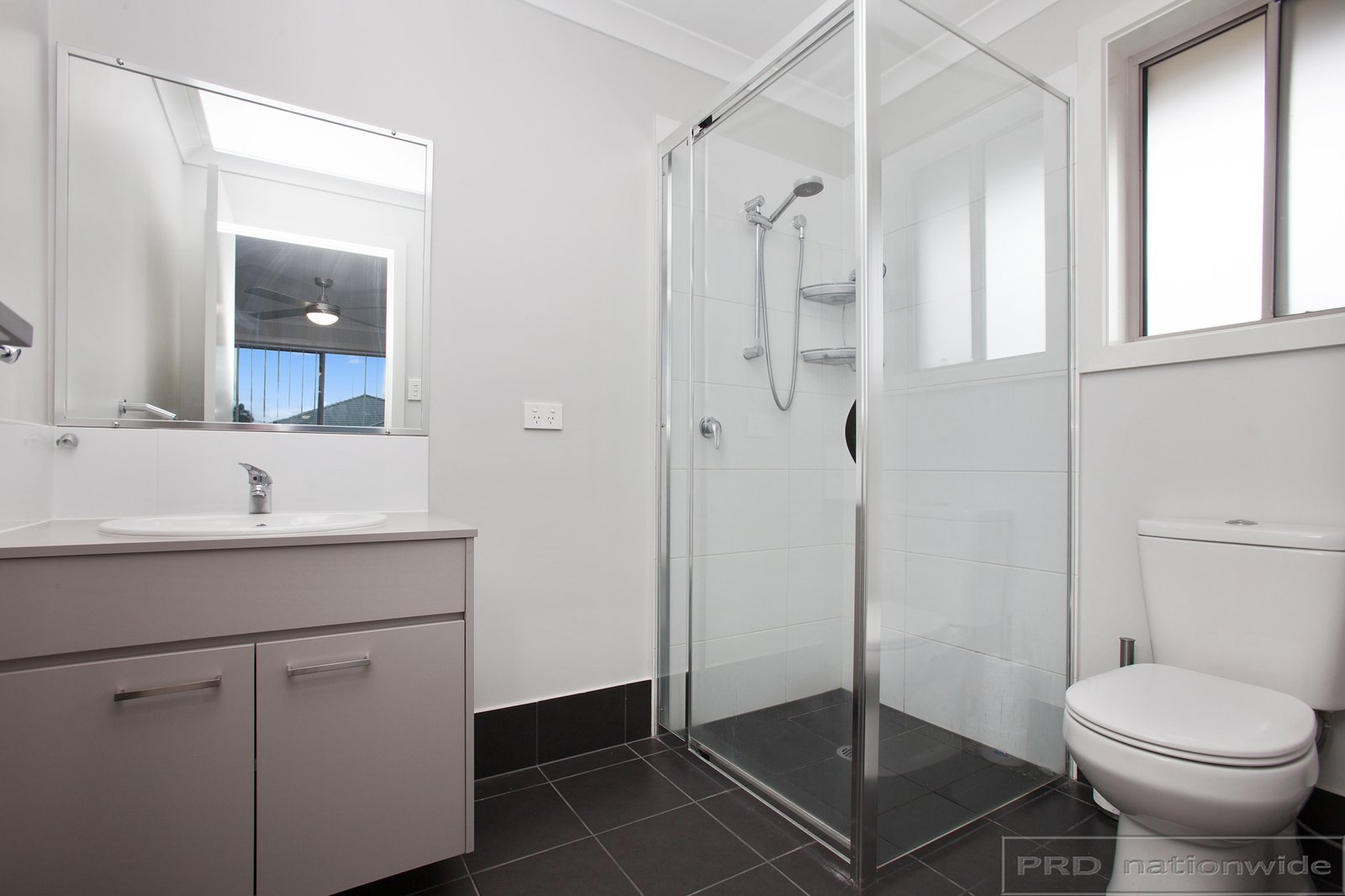 7 Starling Street ABERGLASSLYN 14