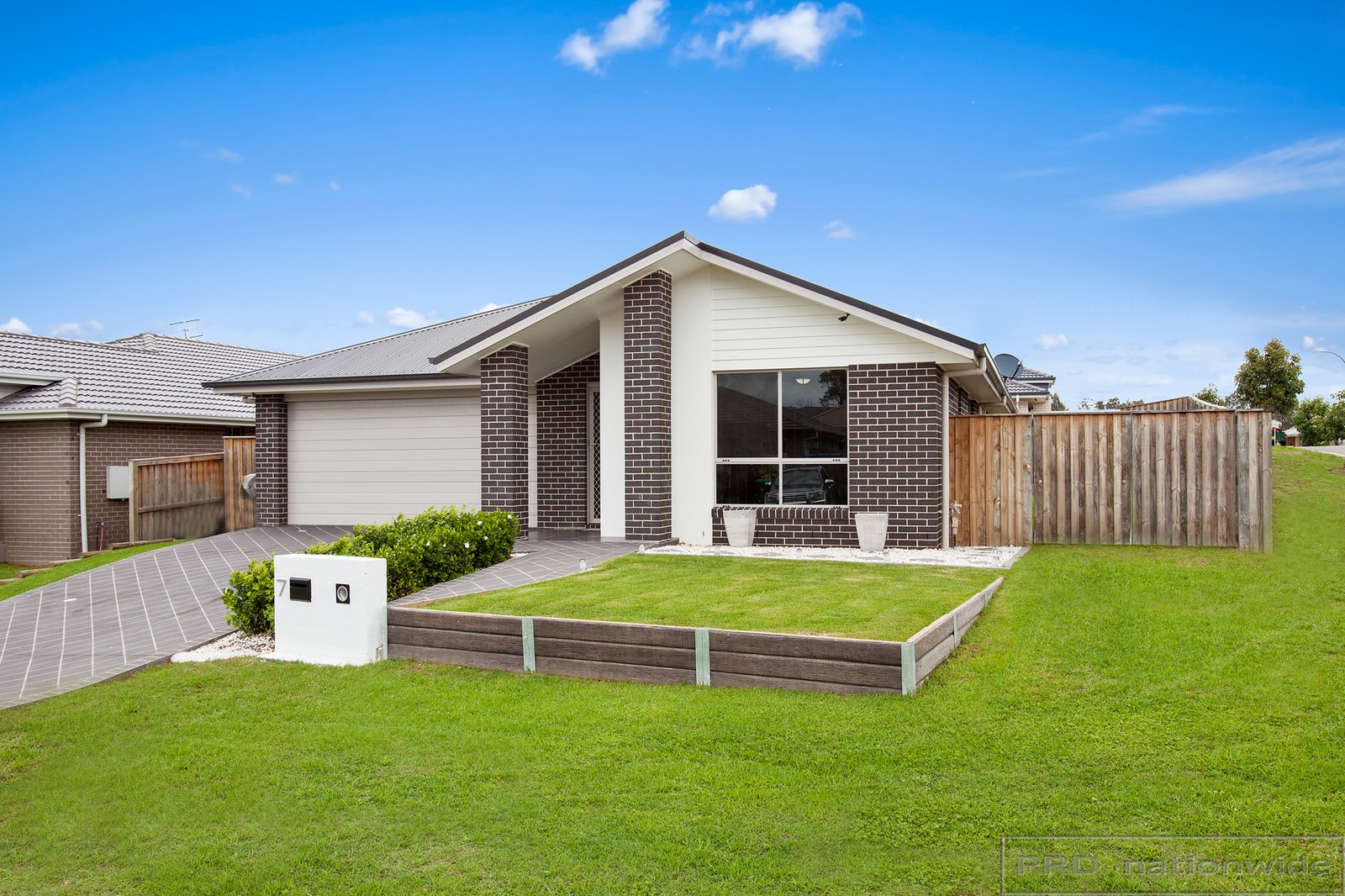 7 Starling Street ABERGLASSLYN 19