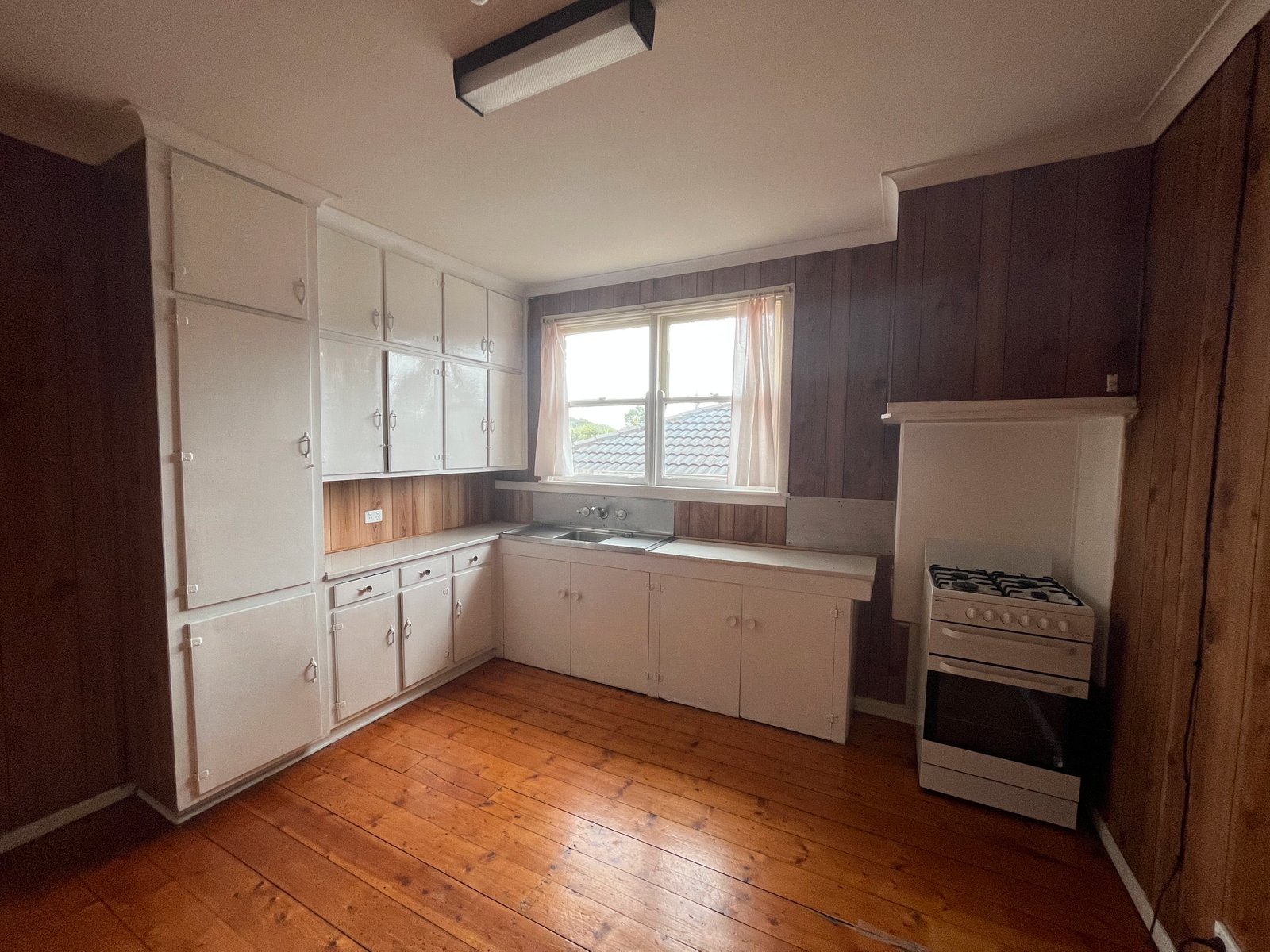 Gallery: 7 Station Avenue