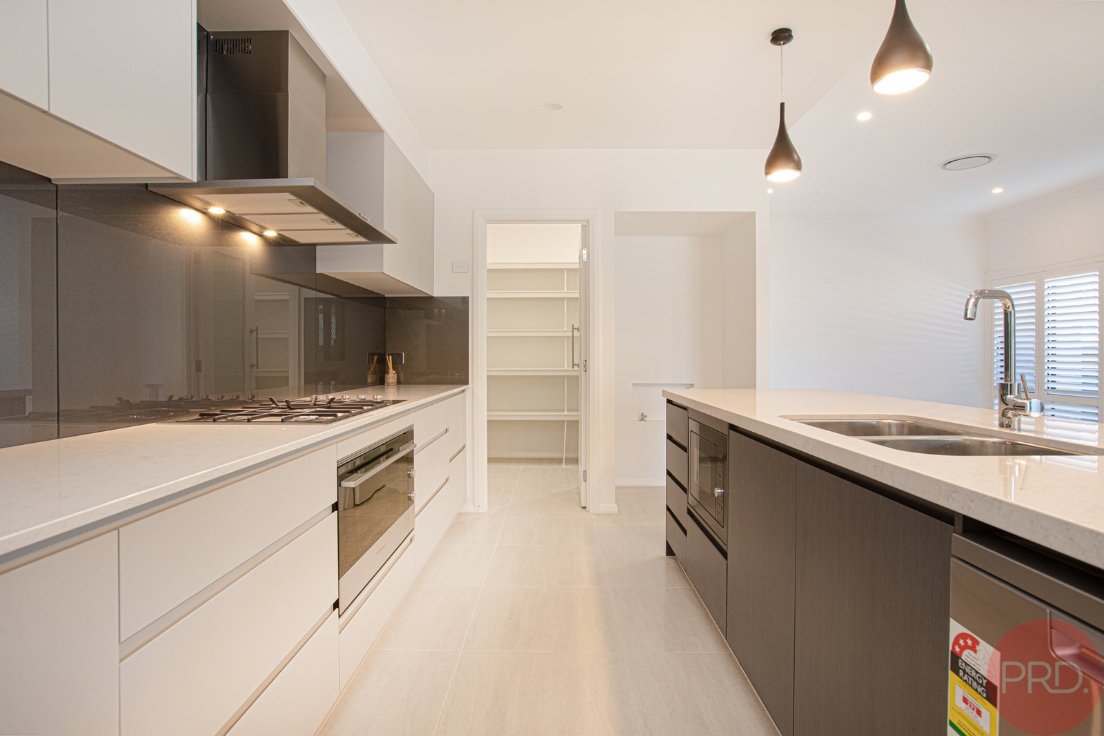 7 Stayard Drive LARGS 7