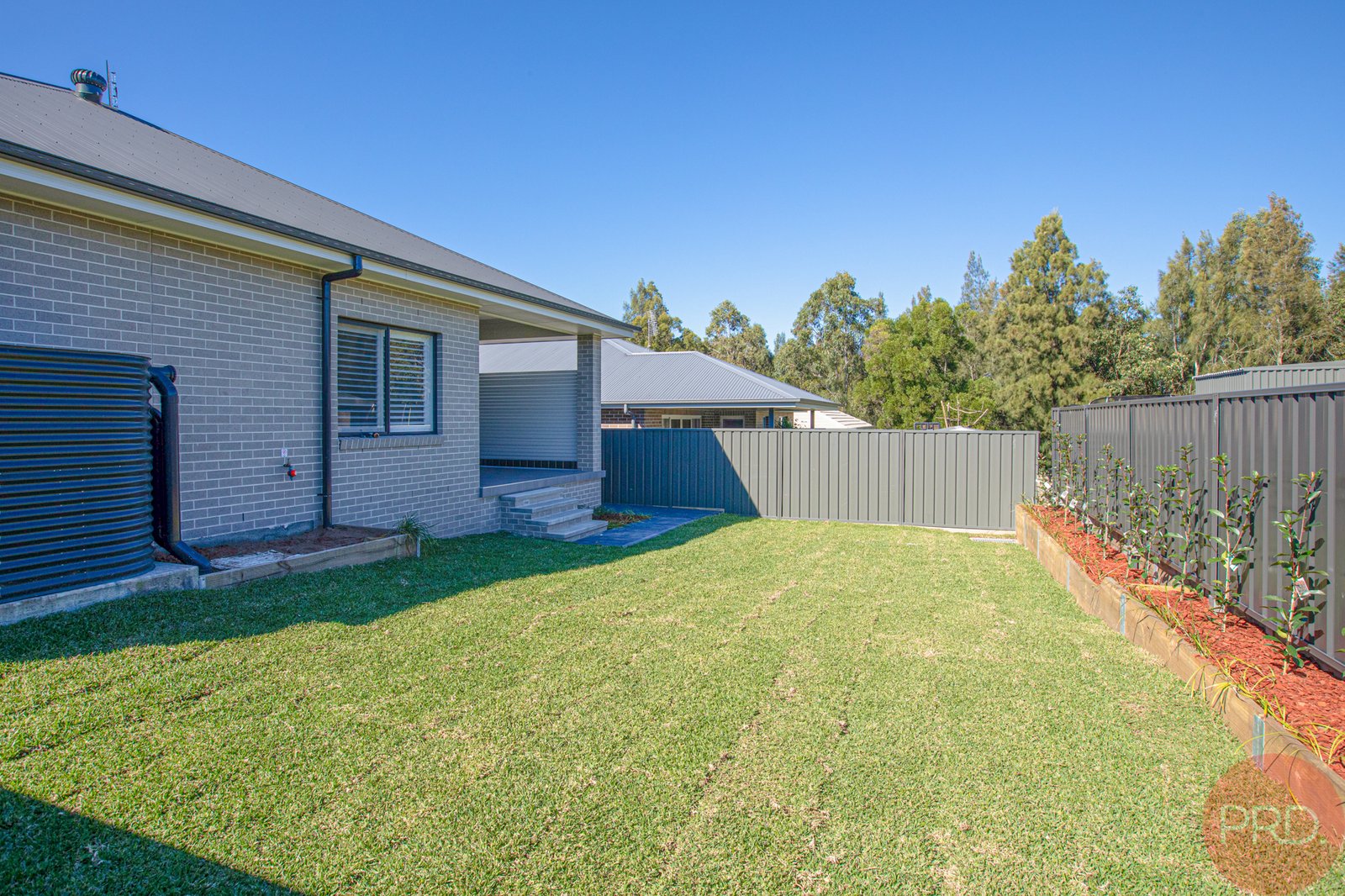 7 Stayard Drive LARGS 22