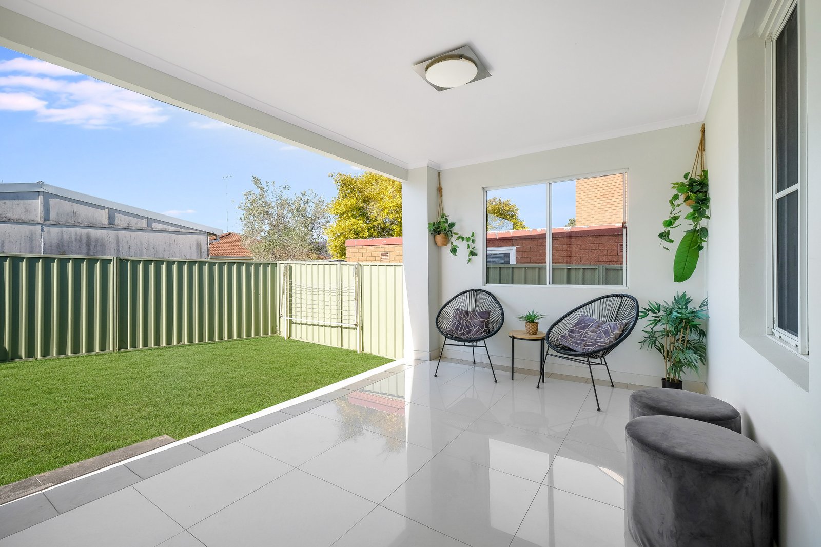 7 Stephen Place ROSELANDS 9