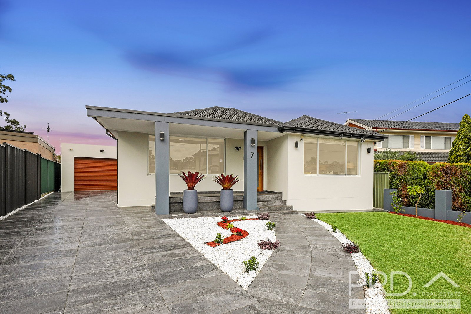 7 Stephen Place ROSELANDS 1